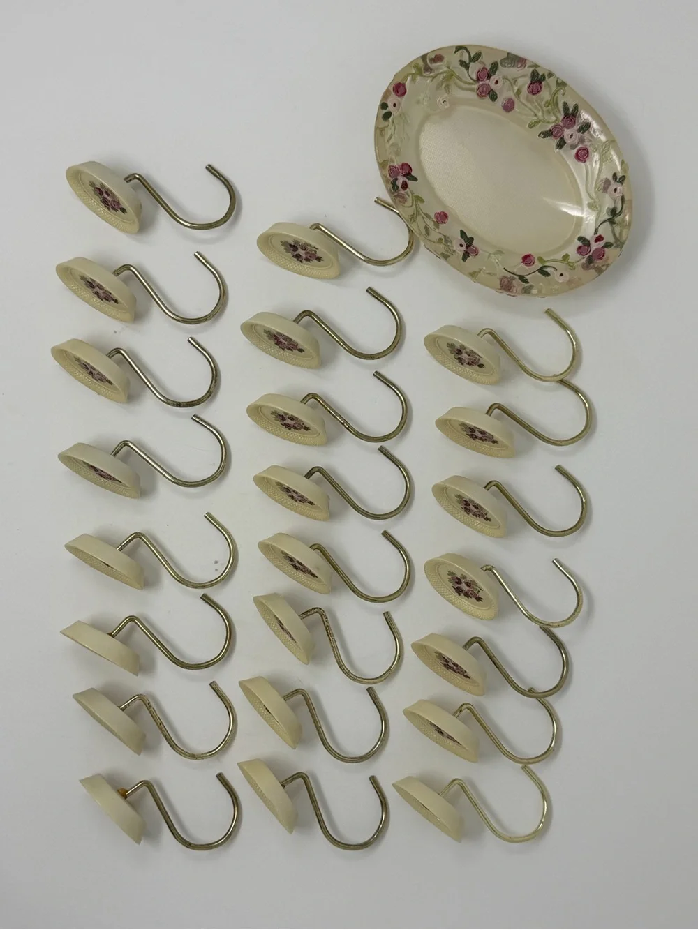 Vintage Grandma-core 23 Shower Hooks, Soap Dish Cream with Roses Lot Shabby Chic